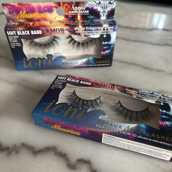 IONI’s AMOR_ Dia De Los Muertos Lashes - Picture 1 of 4